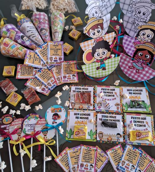 Kit Mimos de Festa Junina – Cones, Tags, Cartões e Caipiras Dançantes